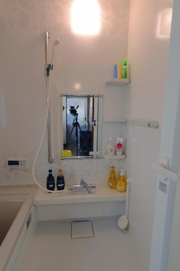 Guesthouse Iwase Toyama Station Екстериор снимка
